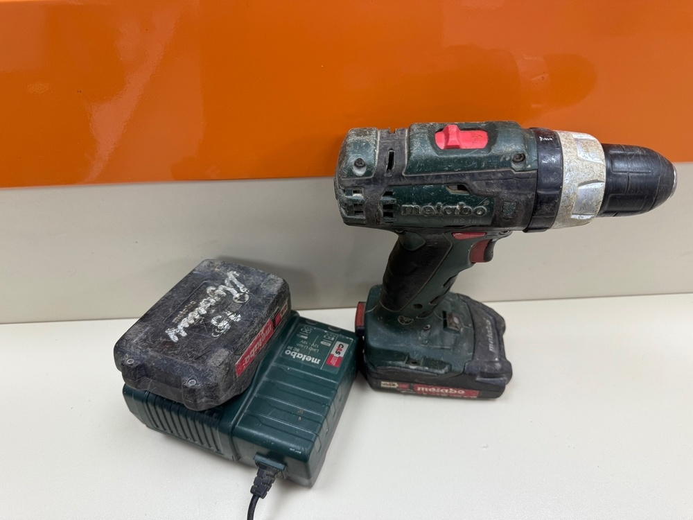 Шуруповерт Metabo BS 18 L