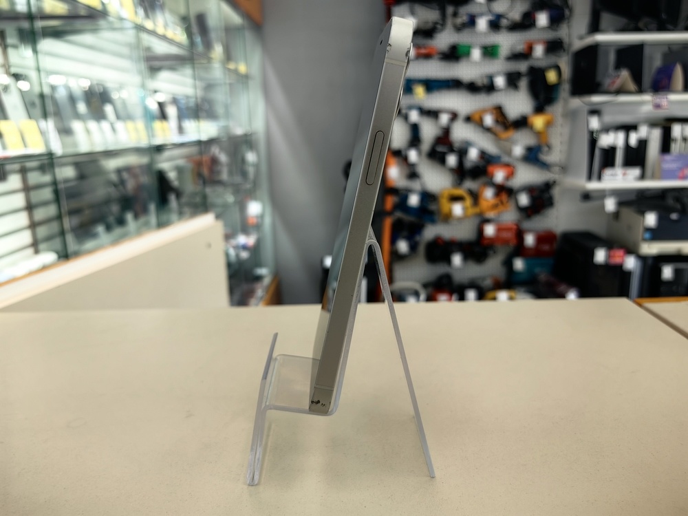 Смартфон Apple iPhone 12 128Gb