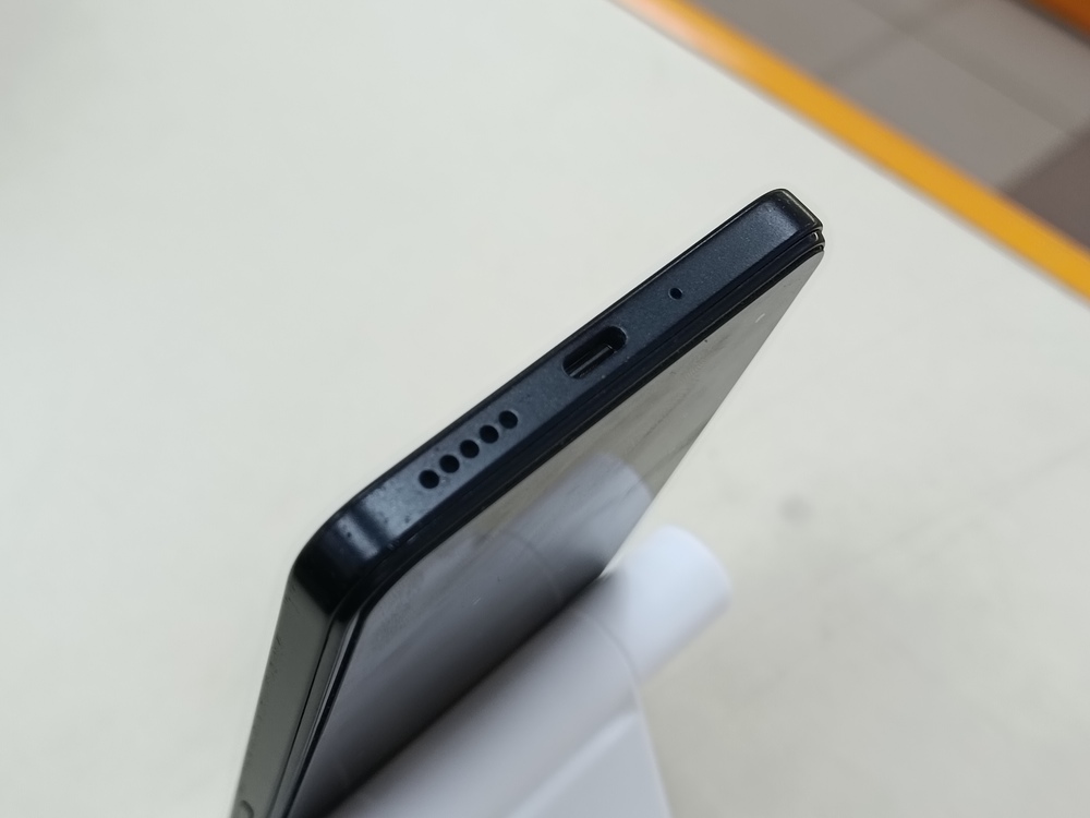 Смартфон Realme C75 8/256