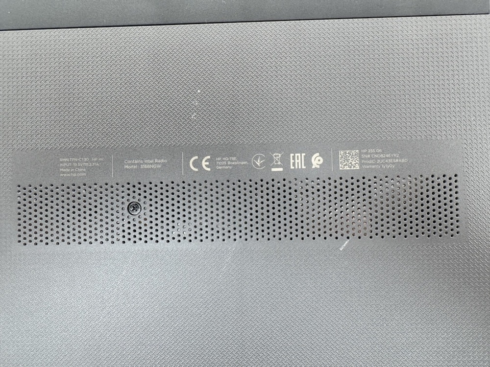 Ноутбук HP hp255 g6; E2-9000, Intel UHD Graphics, 4 Гб, Нет, 240 Гб