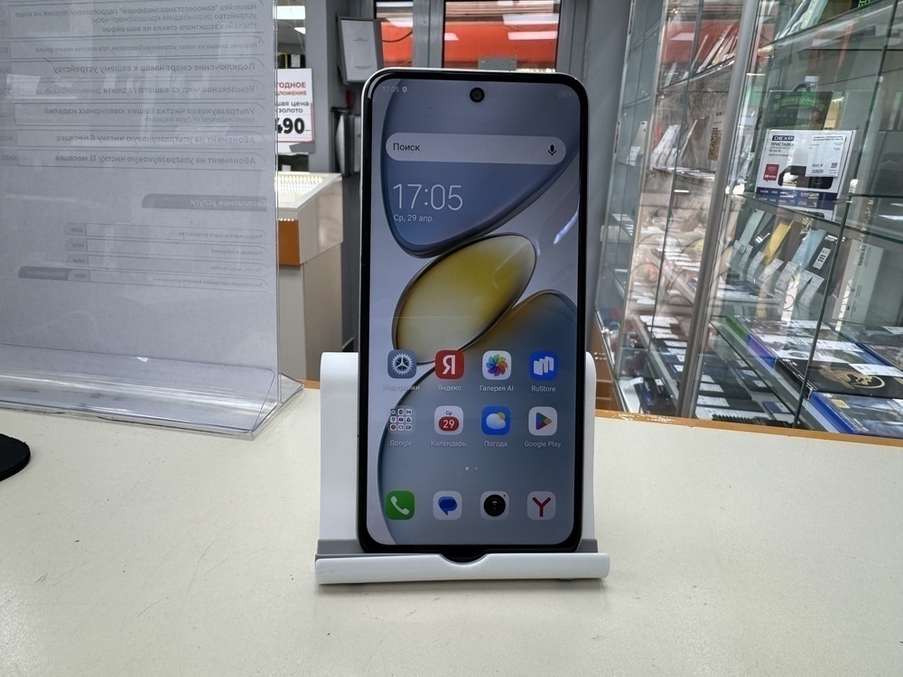 Смартфон Tecno Spark Go1 3/64