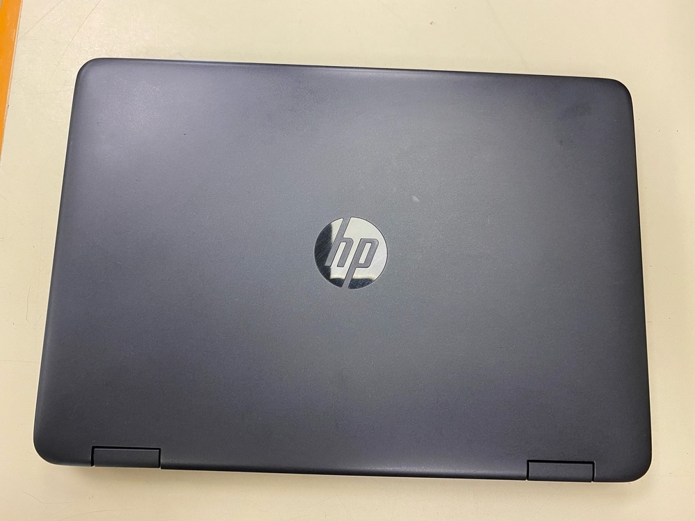 Ноутбук HP; Core i5-7200U, Intel HD Graphics 620, 8 Гб, 240 Гб, Нет