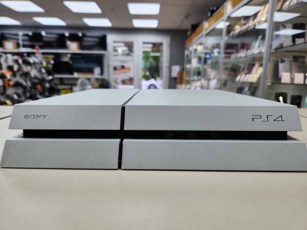 Игровая приставка PlayStation 4 FAT 500GB