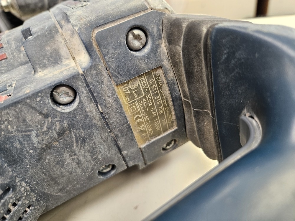 Перфоратор Bosch GBH5-40