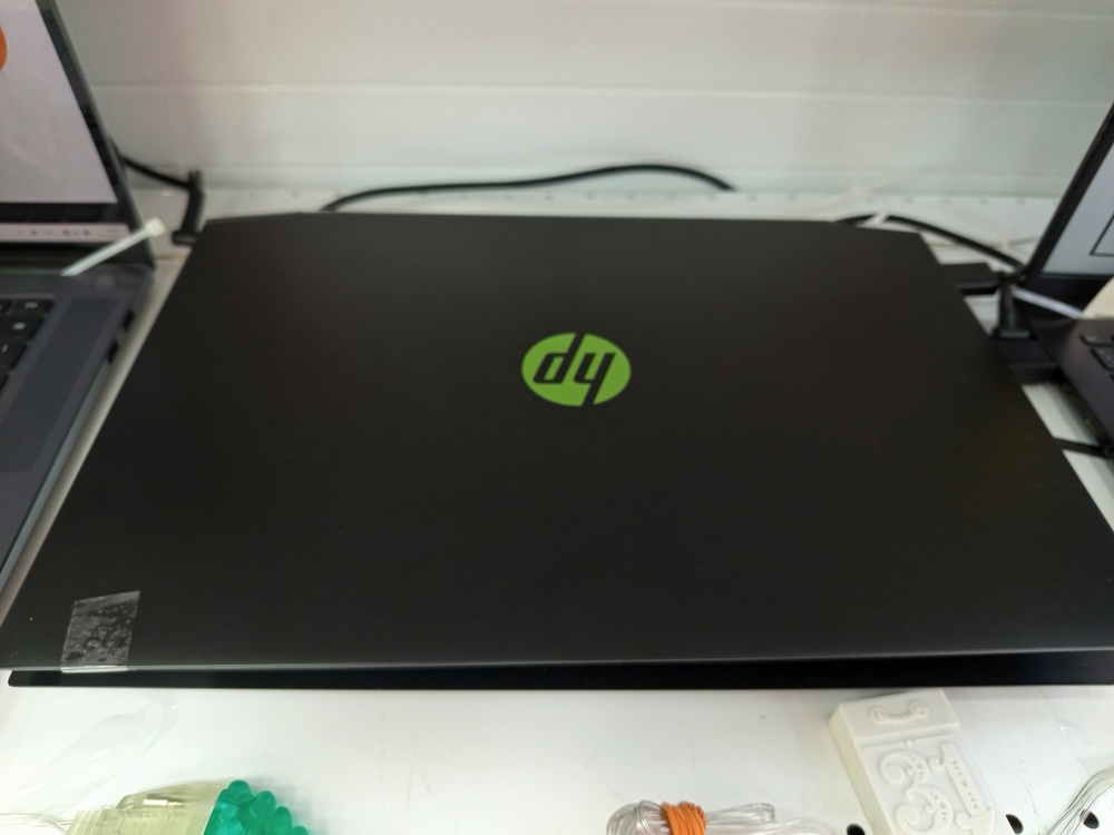 Ноутбук HP; Ryzen 5 4600H, GeForce GTX 1650, 8 Гб, 240 Гб, Нет