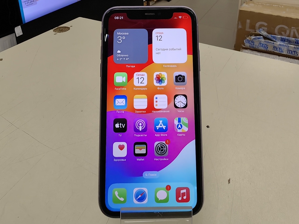 Смартфон Apple iPhone 11 128Gb