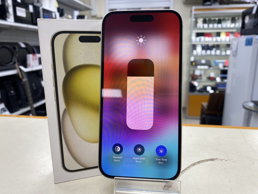 Смартфон Apple Iphone 15 128Gb