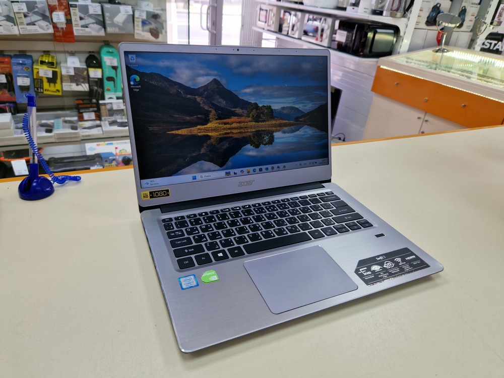 Ноутбук Acer SF314-56G-78J7 N17W7; Core i7-8565U, GeForce MX150 (10 W), 12 Гб, 128 Гб, 1 Tb