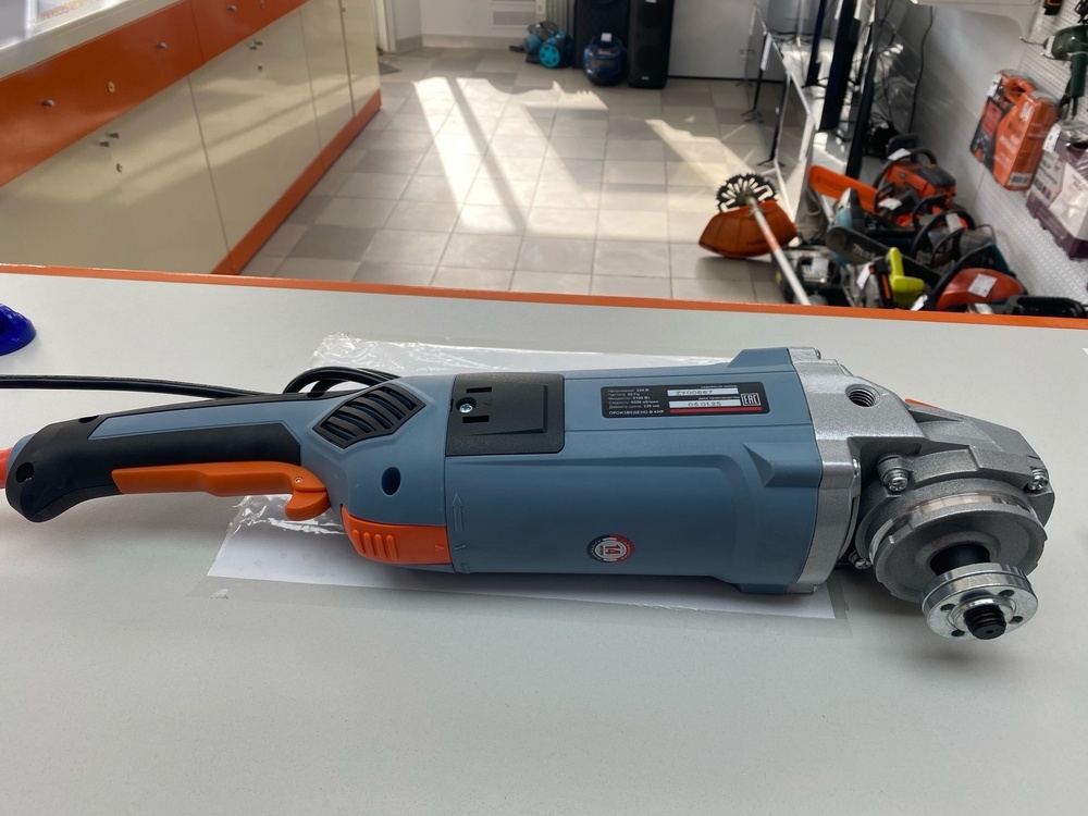 Угловая шлифмашина Электроприбор МШУ-230/2100П