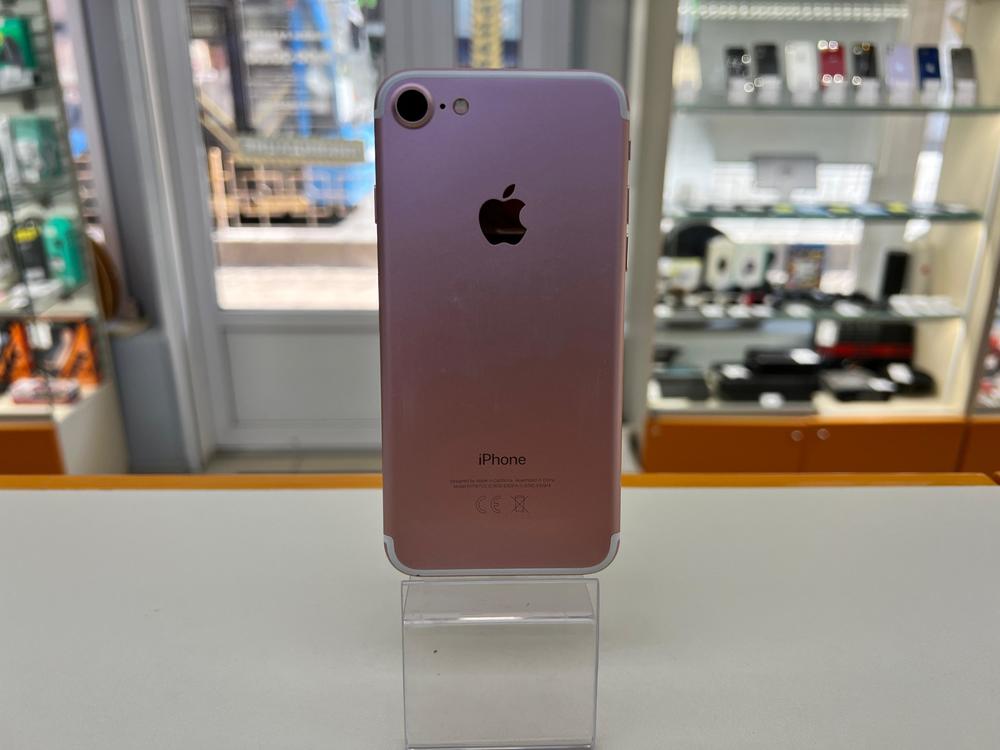Смартфон Apple iPhone 7 32Gb