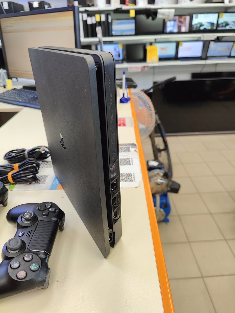 Игровая приставка PlayStation 4 Slim 1Tb