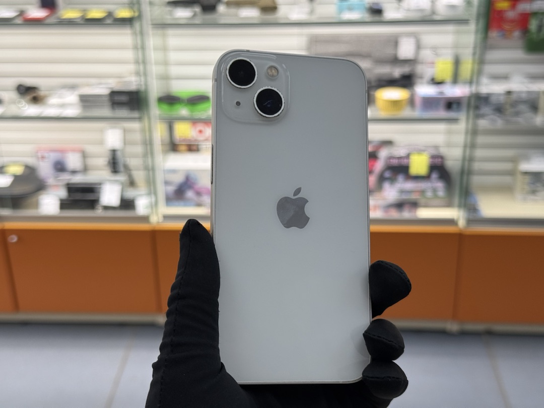 Смартфон Apple iPhone 13 128Gb