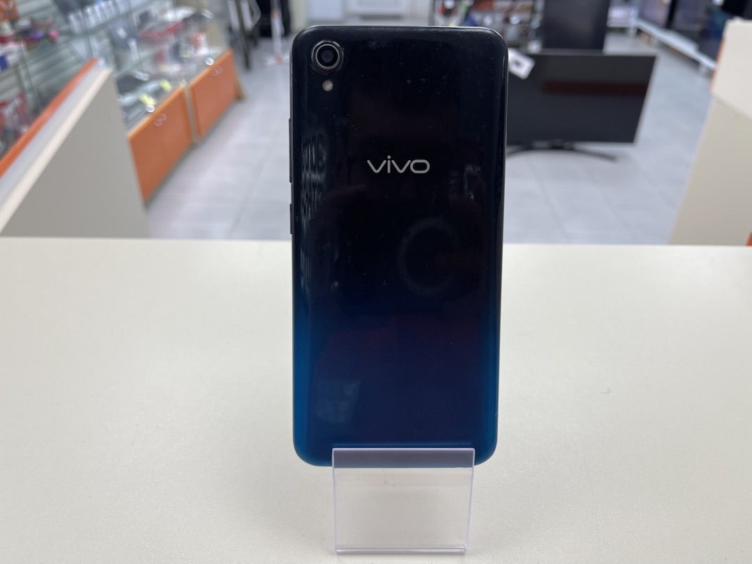 Смартфон Vivo 1820