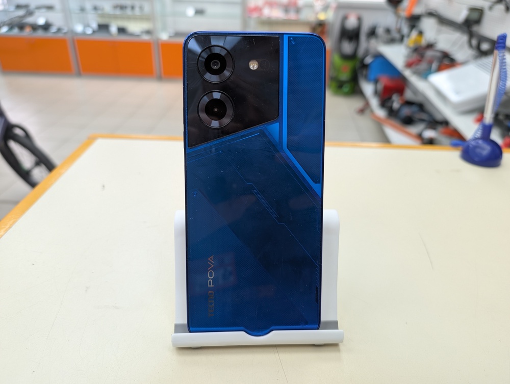 Смартфон Tecno Pova 5 8/128