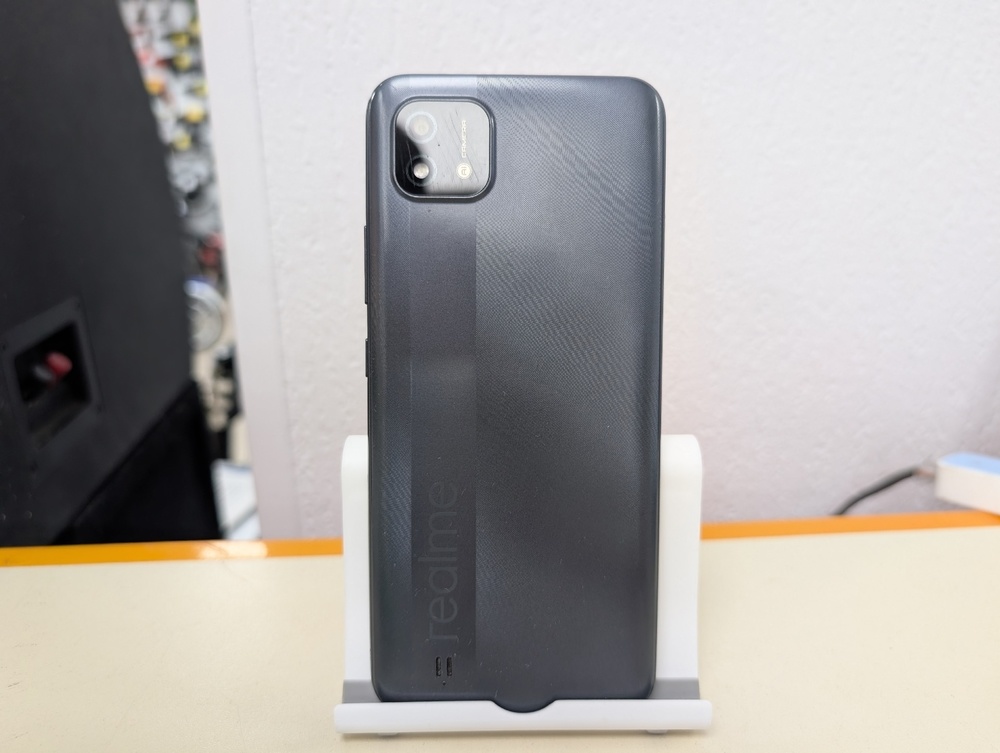 Смартфон Realme C11 2/32