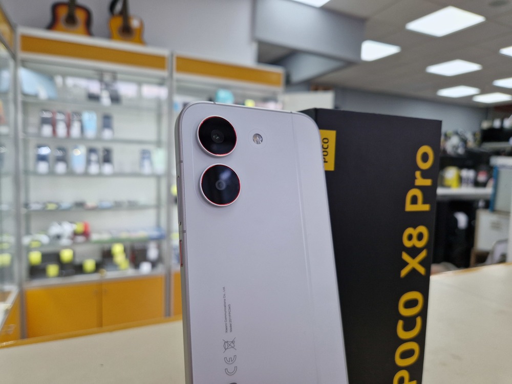 Смартфон Xiaomi POCO X8 Pro 8/256