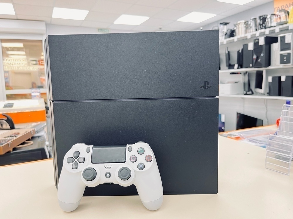 Игровая приставка PlayStation 4 FAT 500GB
