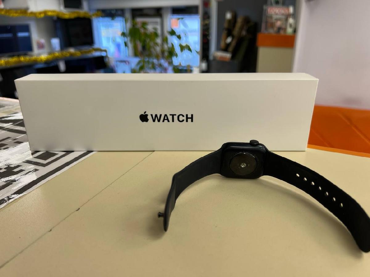 Смарт-часы Apple Watch SE 2022 40mm