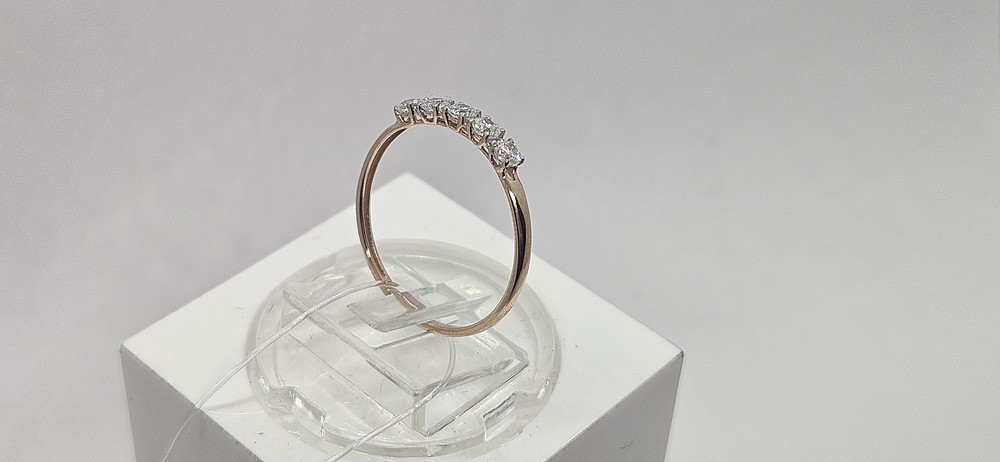 КОЛЬЦО С КАМНЯМИ (Au 585)