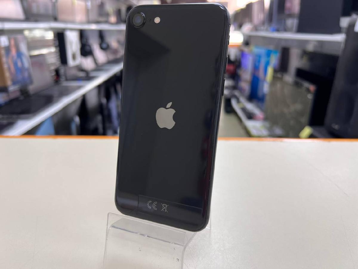 Смартфон Apple iPhone SE 2020 64Gb