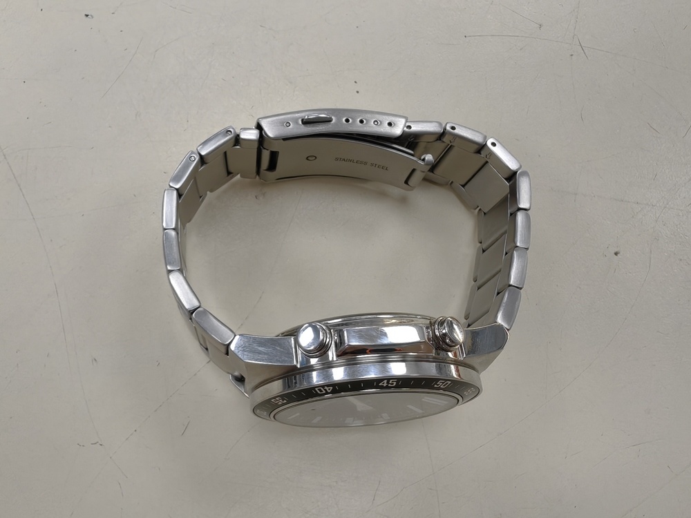 Часы наручные Casio EFV-C110