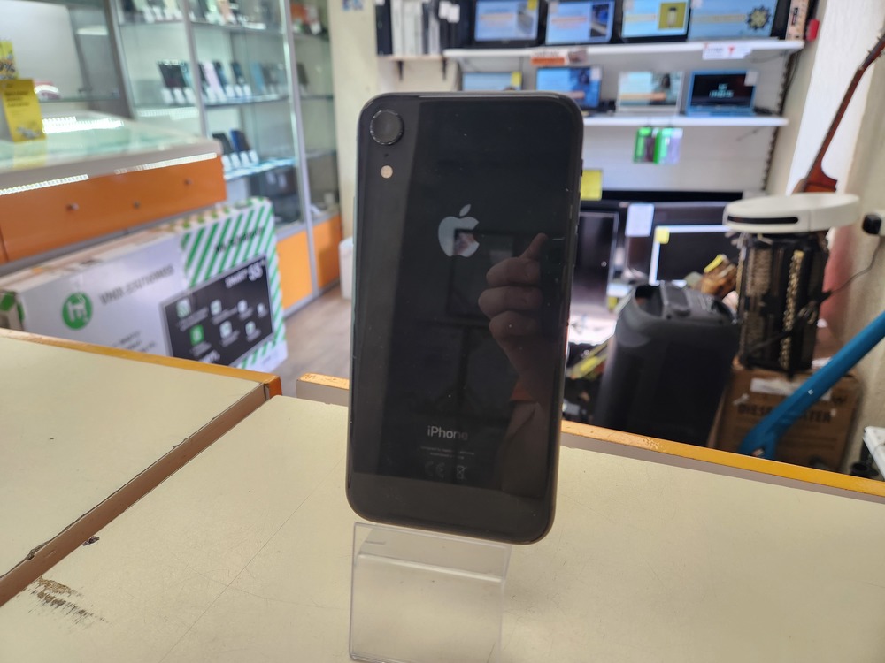 Смартфон Apple iPhone Xr 64Gb