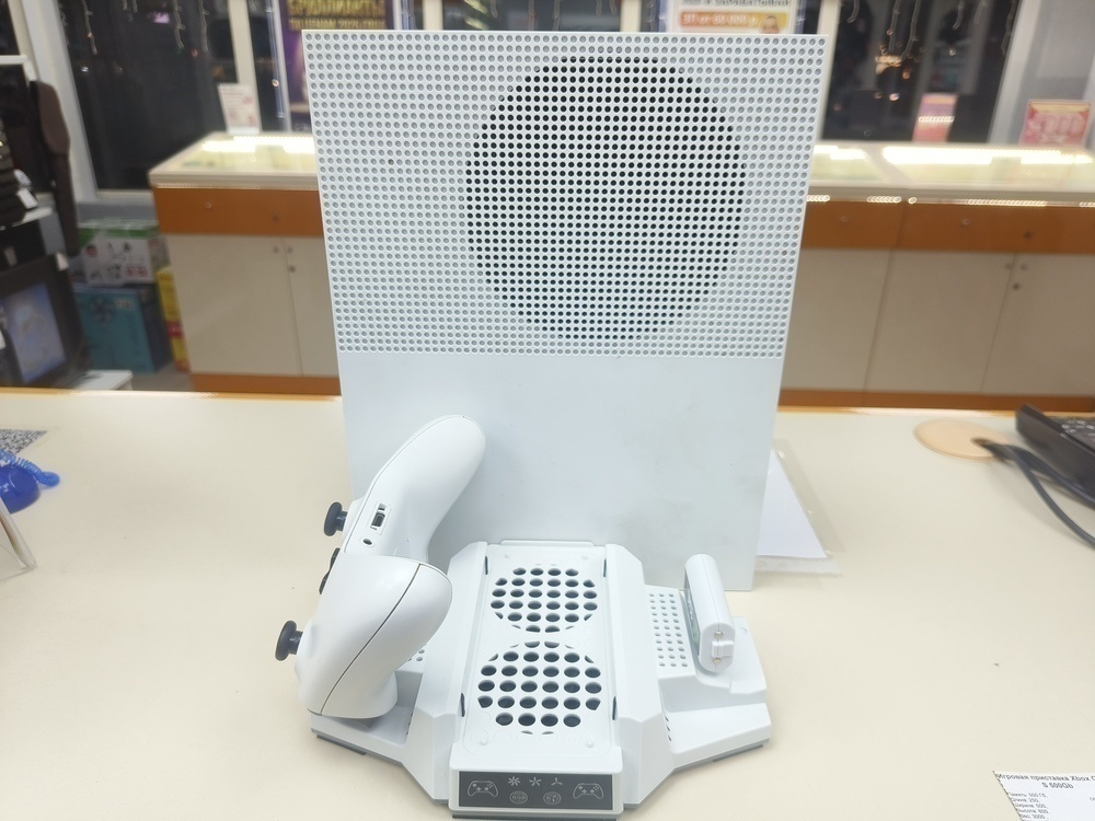 Игровая приставка Xbox One S 500Gb