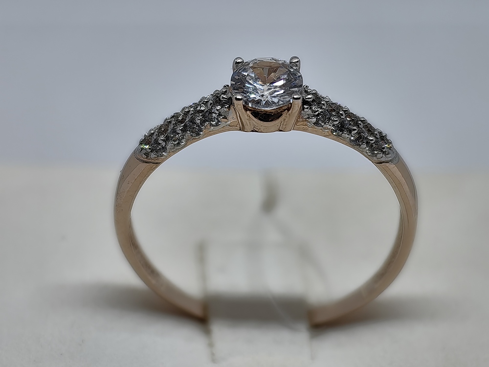 КОЛЬЦО С КАМНЯМИ (Au 585)