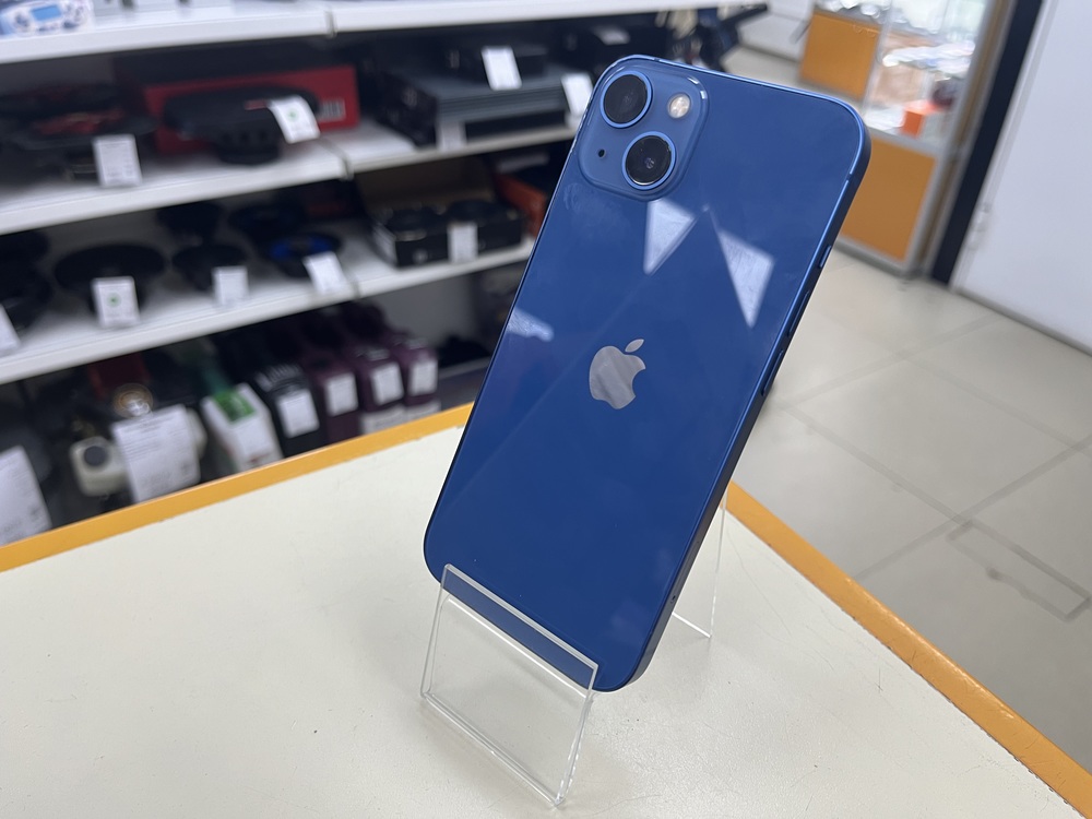 Смартфон Apple iPhone 13 128Gb