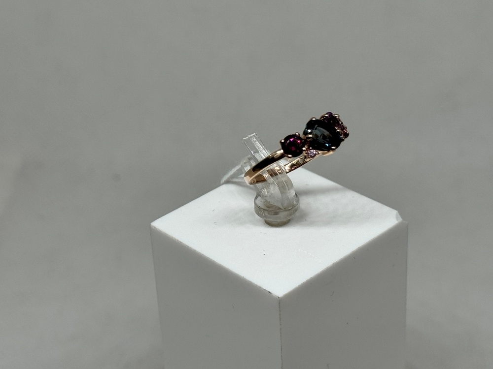 КОЛКМИ585 КОЛЬЦО С КАМНЯМИ (Au 585)