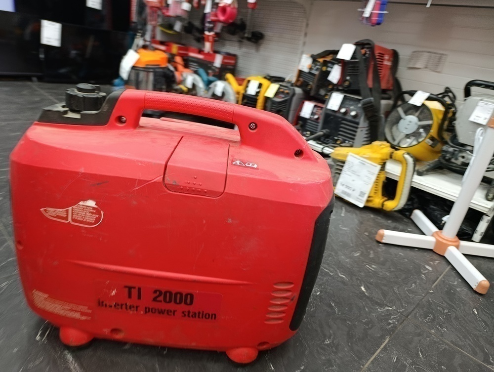 Бензогенератор Fubag TI 2000