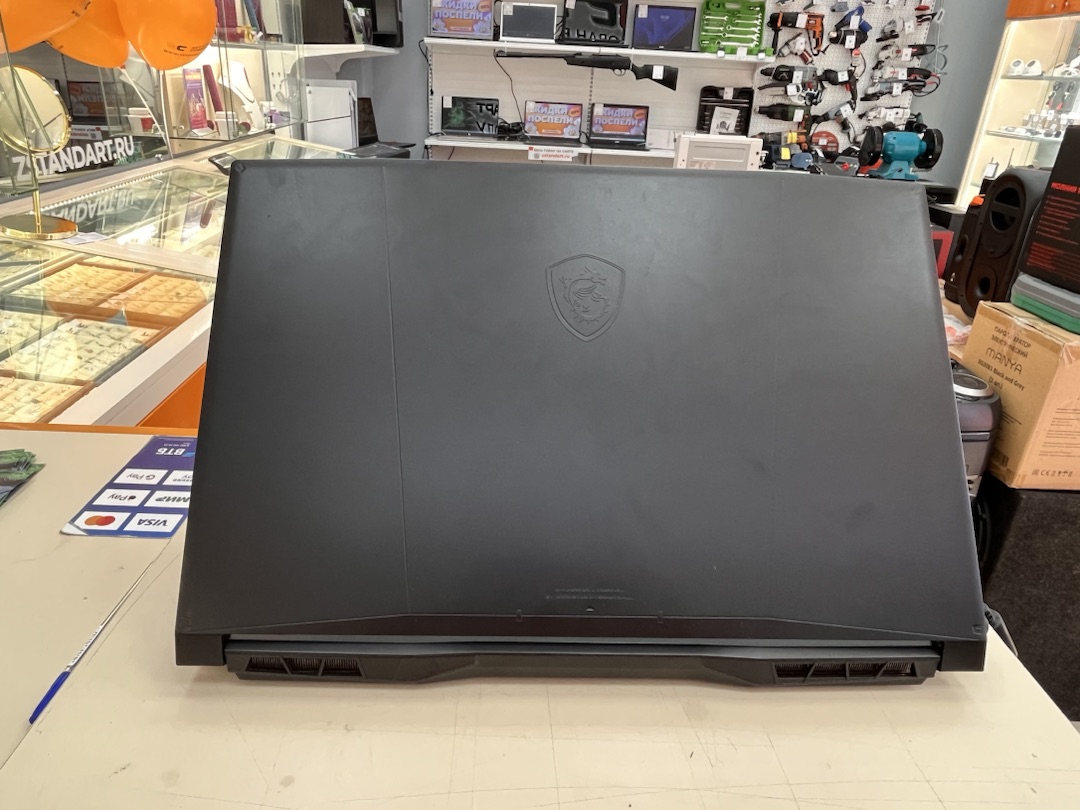 Ноутбук MSI Katana 17; Core I5-12450H, GeForce RTX 3050, 32 Гб, 512 GB, Нет
