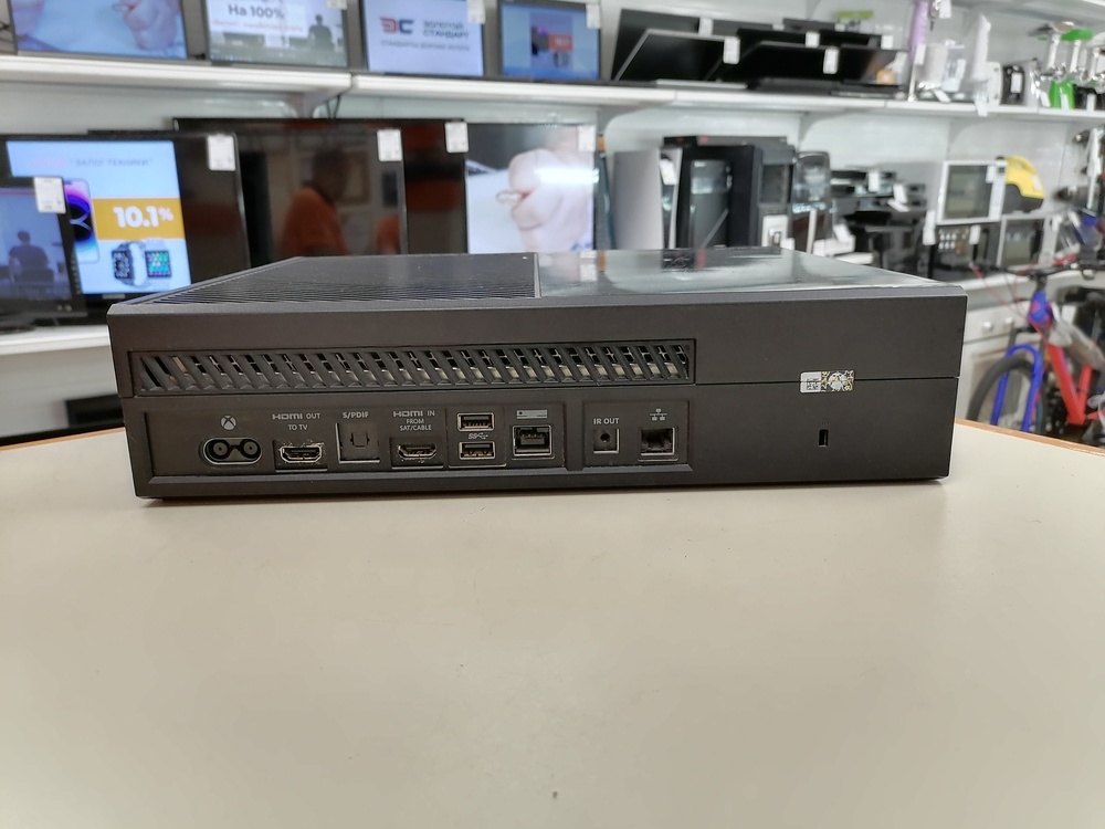 Игровая приставка Xbox One 500Gb