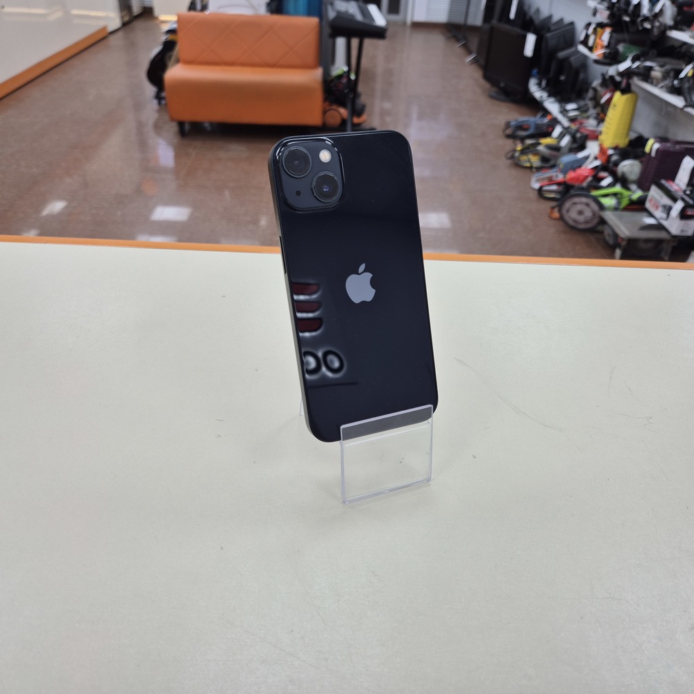 Смартфон Apple iPhone 13 128Gb