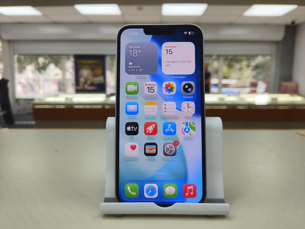Смартфон Apple iPhone 13 128Gb