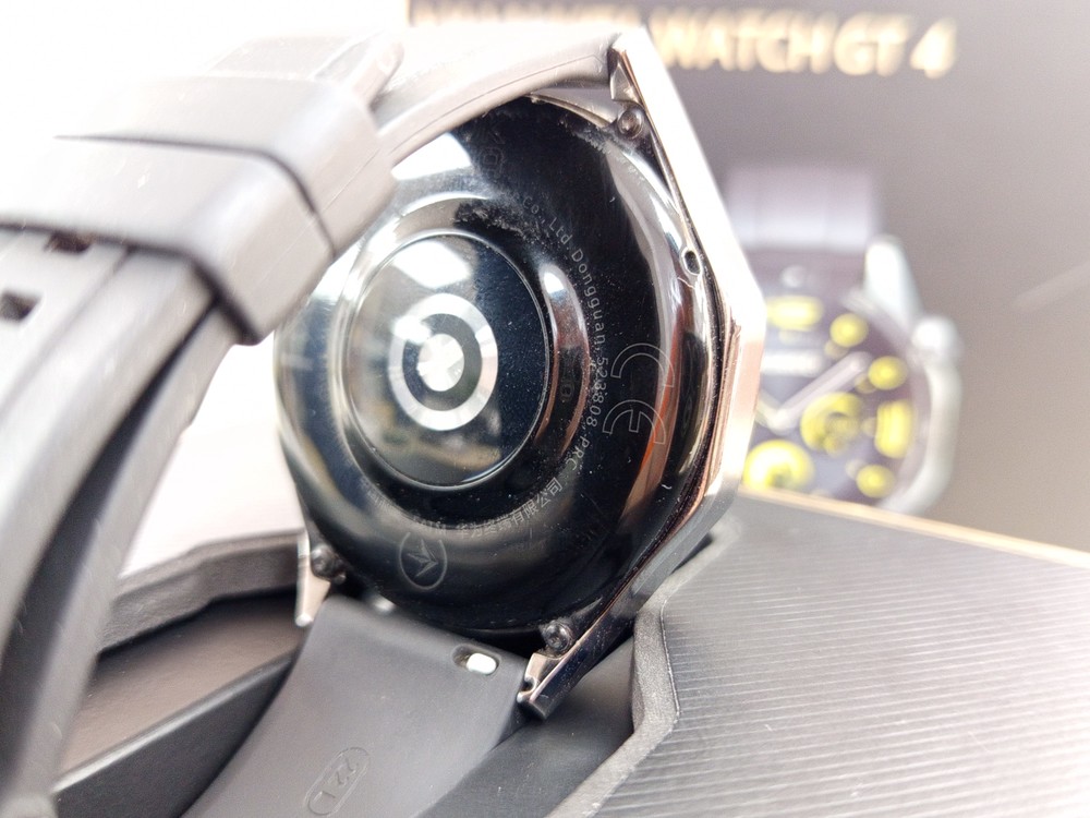 Смарт-часы Huawei WATCH GT 4 46mm