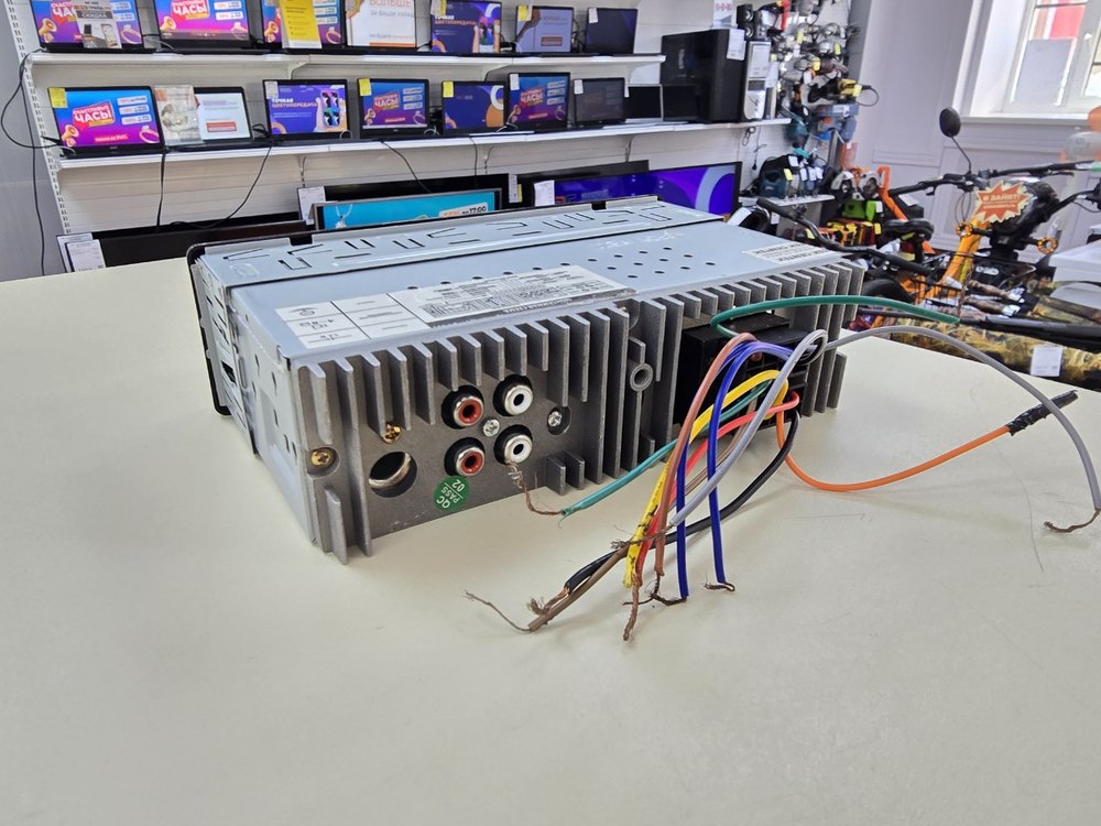 Автомагнитола Centek CT-8117