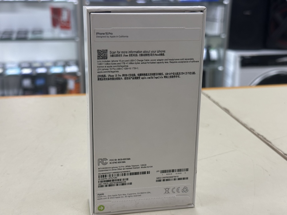 Смартфон Apple Iphone 15 Pro 128Gb