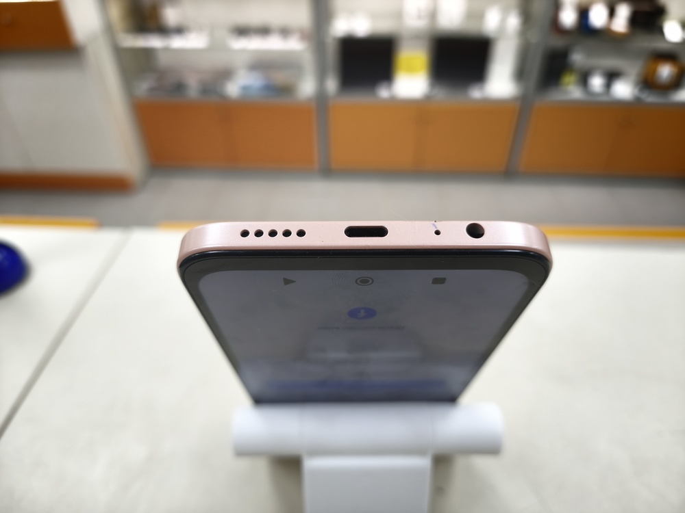 Смартфон Xiaomi Redmi 15C 4/256