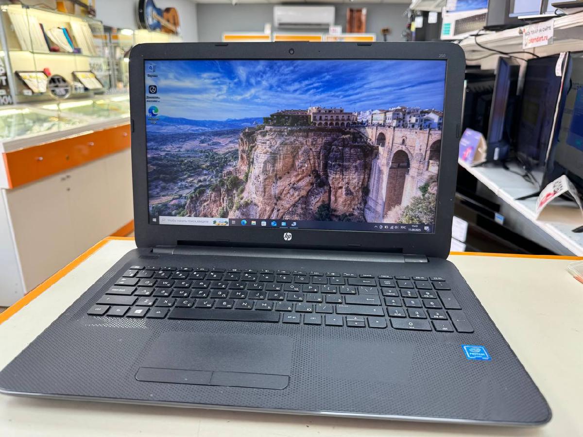 Ноутбук HP RTL8723BE; Pentium N3700, Intel UHD Graphics, 8 Гб, 120 Гб, Нет