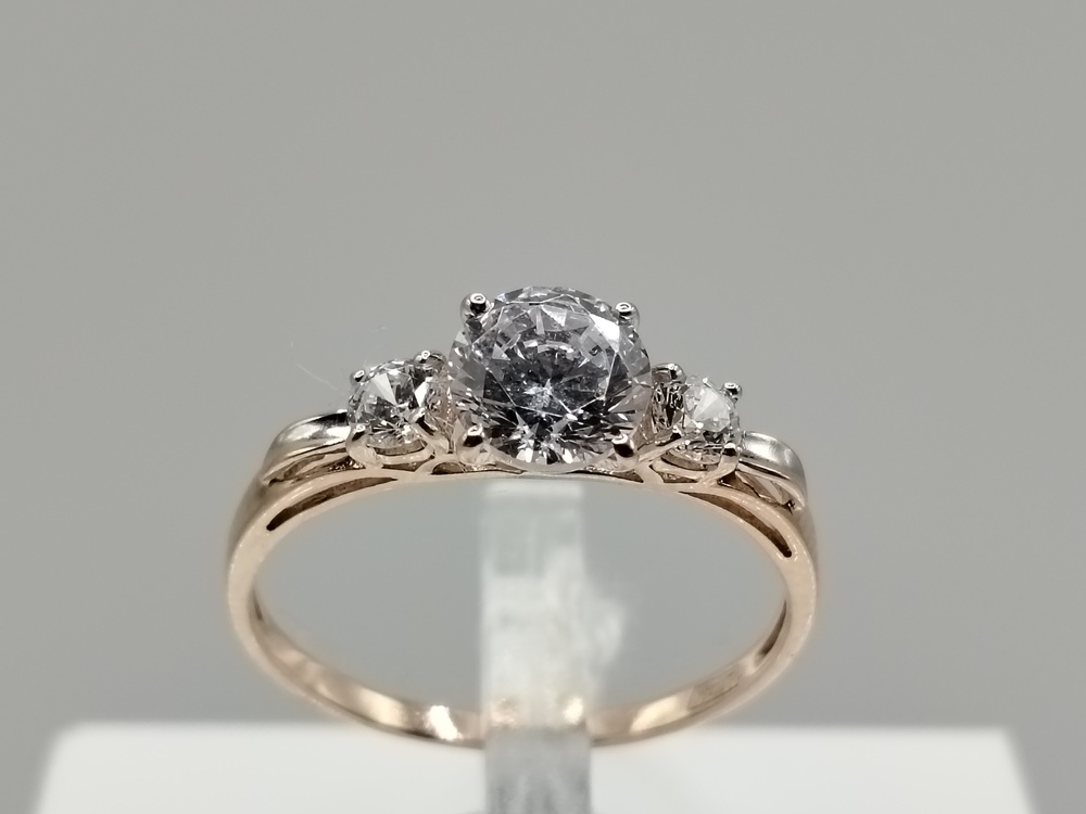 КОЛКМИ585 КОЛЬЦО С КАМНЯМИ (Au 585)