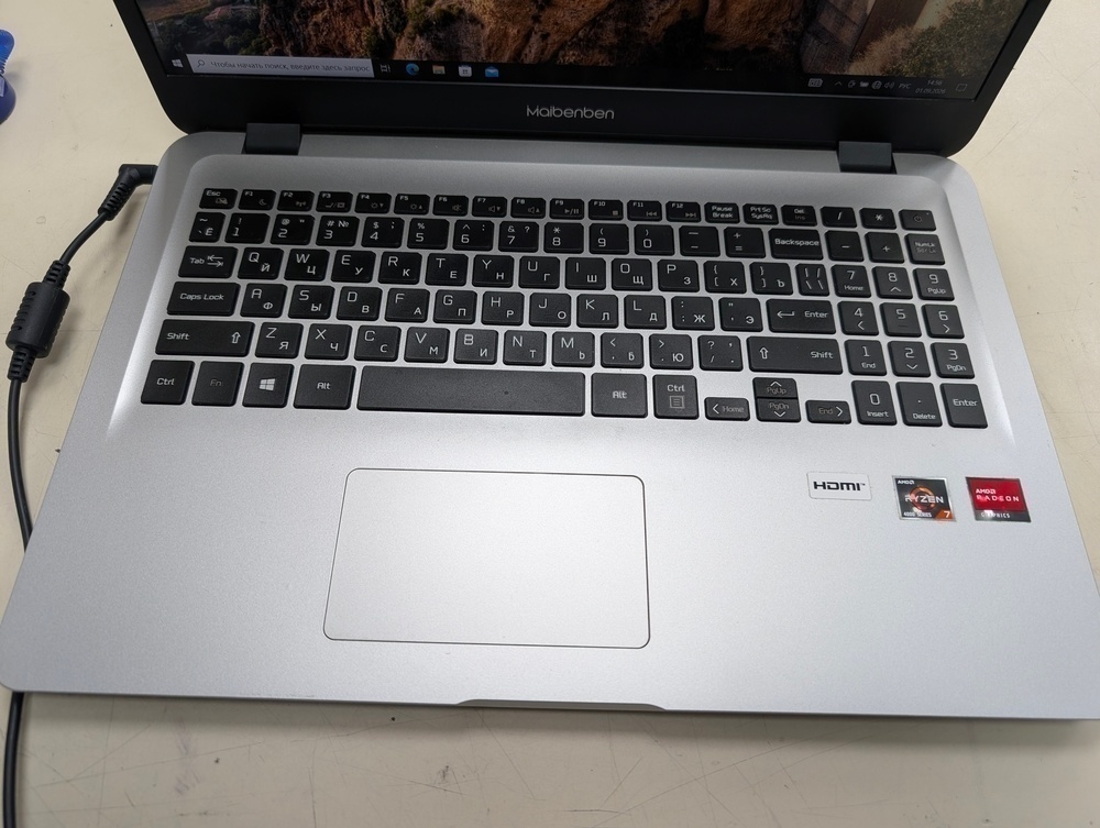 Ноутбук Maibenben m547; Ryzen 7 4700U, AMD Radeon (TM) Graphics, 8 Гб, 512 GB, Нет