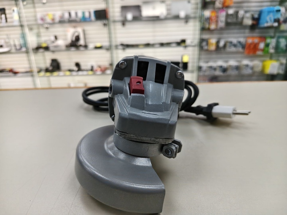 Угловая шлифмашина Bosch GWS 800
