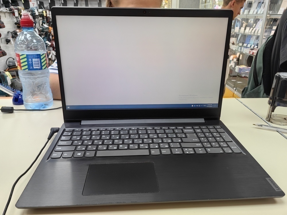 Ноутбук Lenovo 123; A9-9425, Radeon R5 series, 4 Гб, Нет, 120 Гб