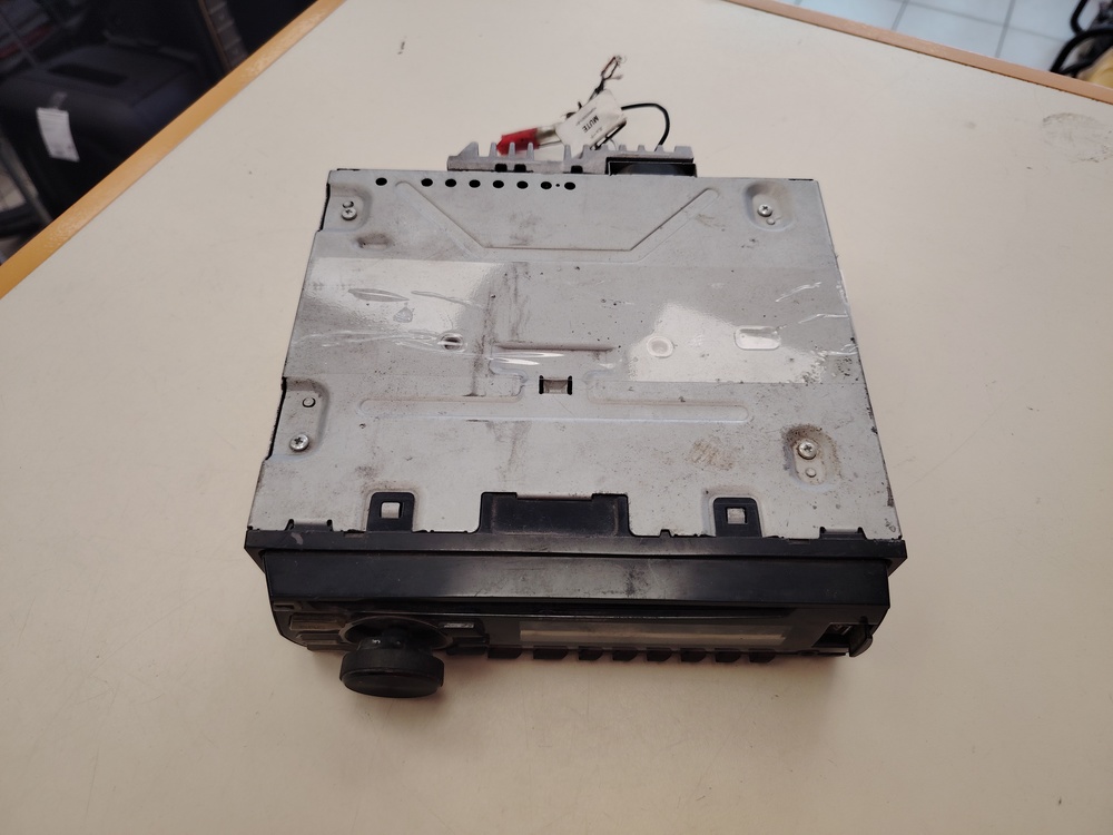 Автомагнитола Pioneer DEH-1700UBG