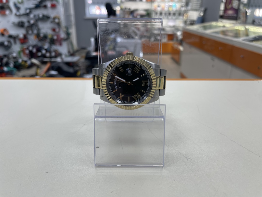 Часы наручные GUESS GW0265G8