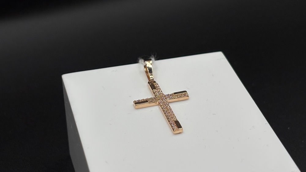 ПОДККИ585 ПОДВЕСКА КРЕСТ С КАМНЯМИ (Au 585)