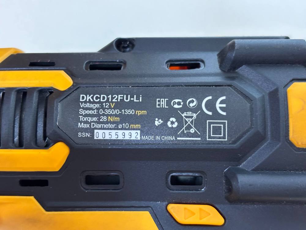 Шуруповерт Deko DKCD12FU-LI