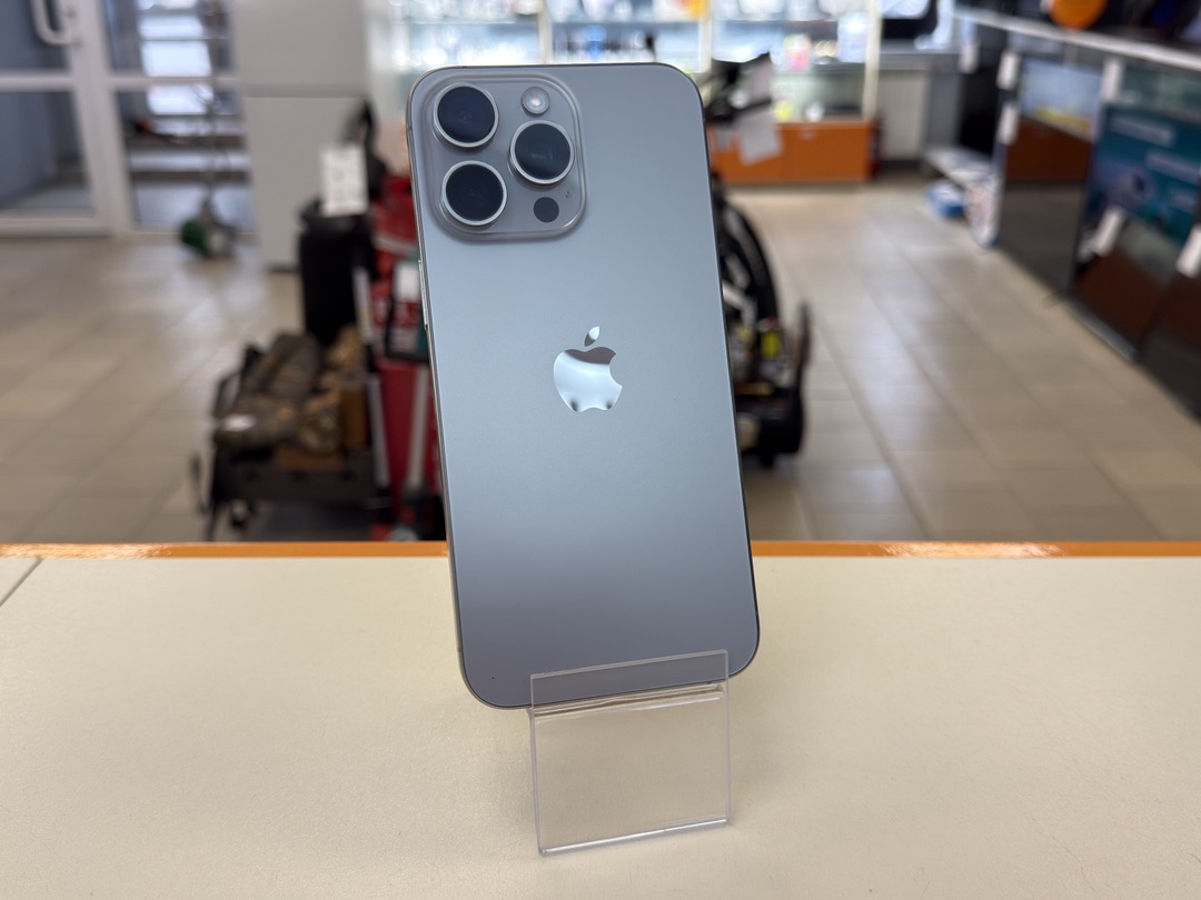 Смартфон Apple iPhone 15 Pro Max 256Gb