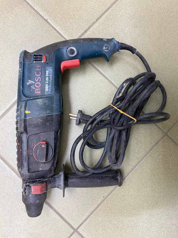 Перфоратор Bosch 2-26DRE
